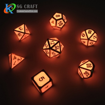 GLOW ORANGE METAL DICE