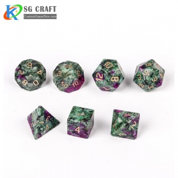 Red and green treasure Stone Dice Set