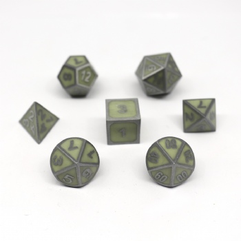 GREEN COLOR METAL DICE SET