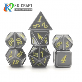 SGMXD-Recessed Numbers (2) dice set