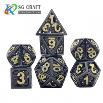 Hollow out skull style dnd game metal dice 