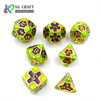 IRON MAN GREEN METAL  DICE SET