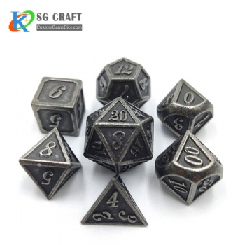 SGHSM2019 Dye Black Enamel Metal Dice