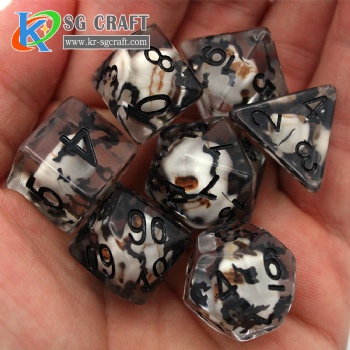 SG8-4 Skull Dice Set