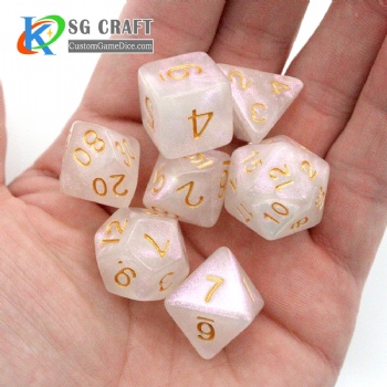 TQ03-3 Clear Chameleon Glitter Dice Set