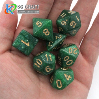 TQ03-4 Clear Chameleon Glitter Dice Set