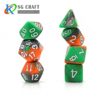 TQ04-3 3 Colors Swirl Dice Set