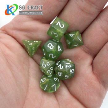 TQ15-1 Pearl Mini  Dice Set